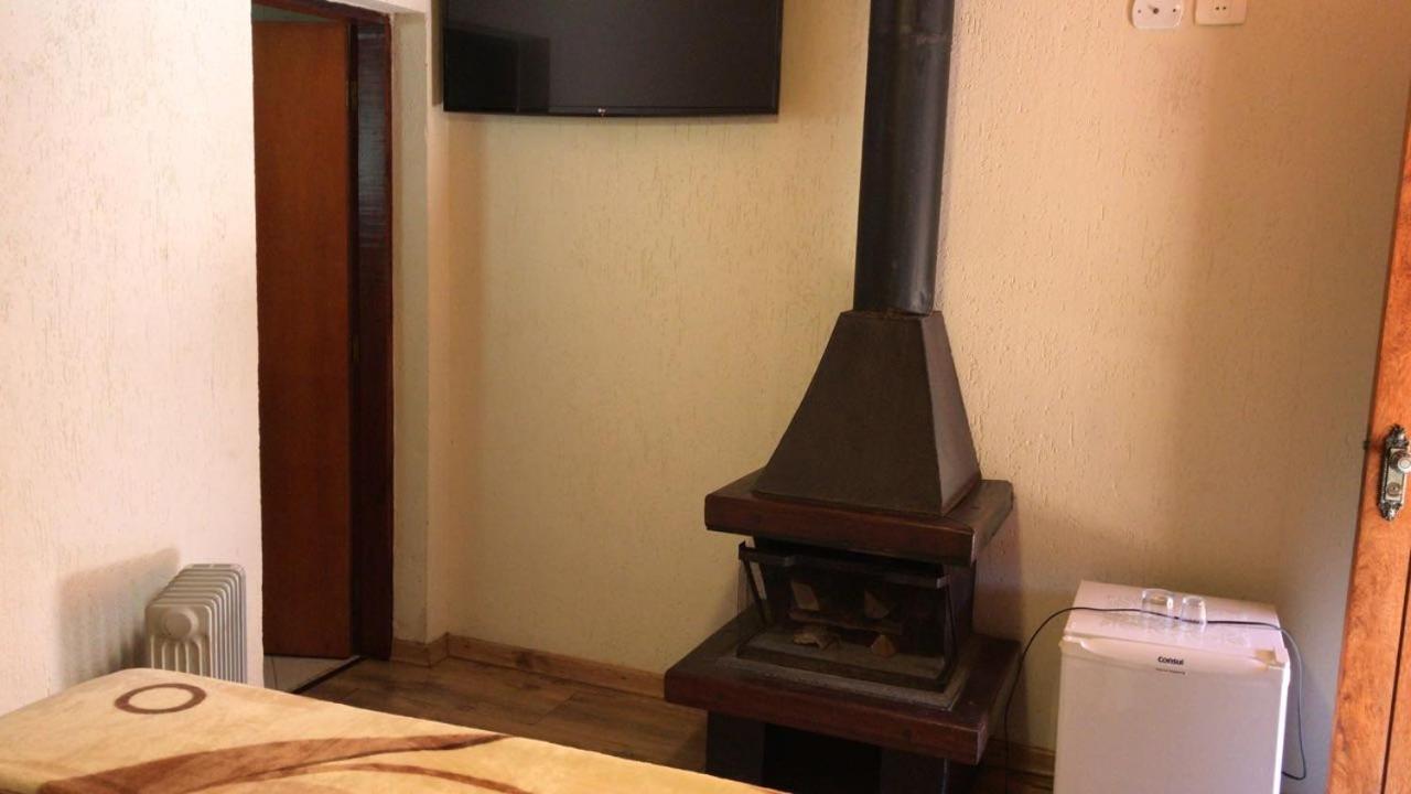 Hotel Monte Carlo Campos do Jordao Bagian luar foto