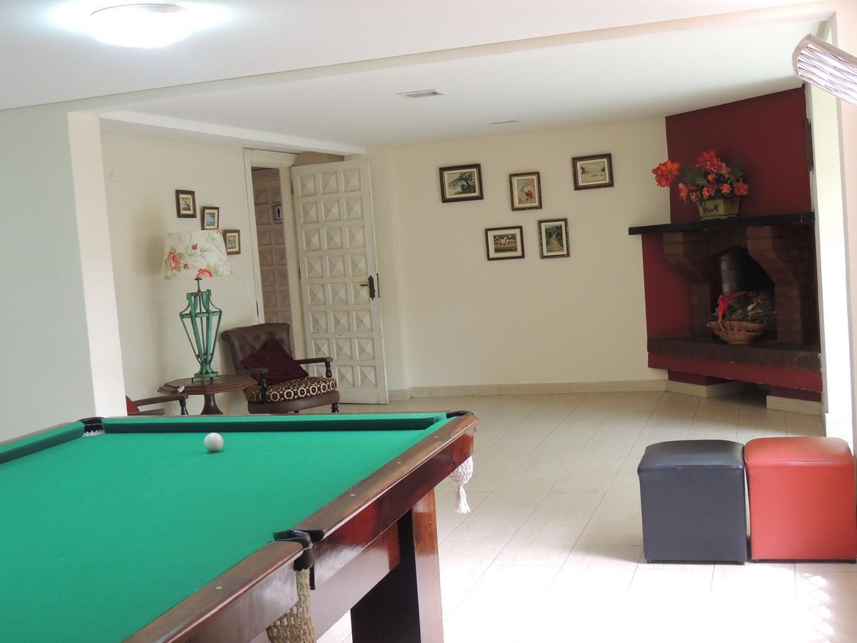 Hotel Monte Carlo Campos do Jordao Bagian luar foto