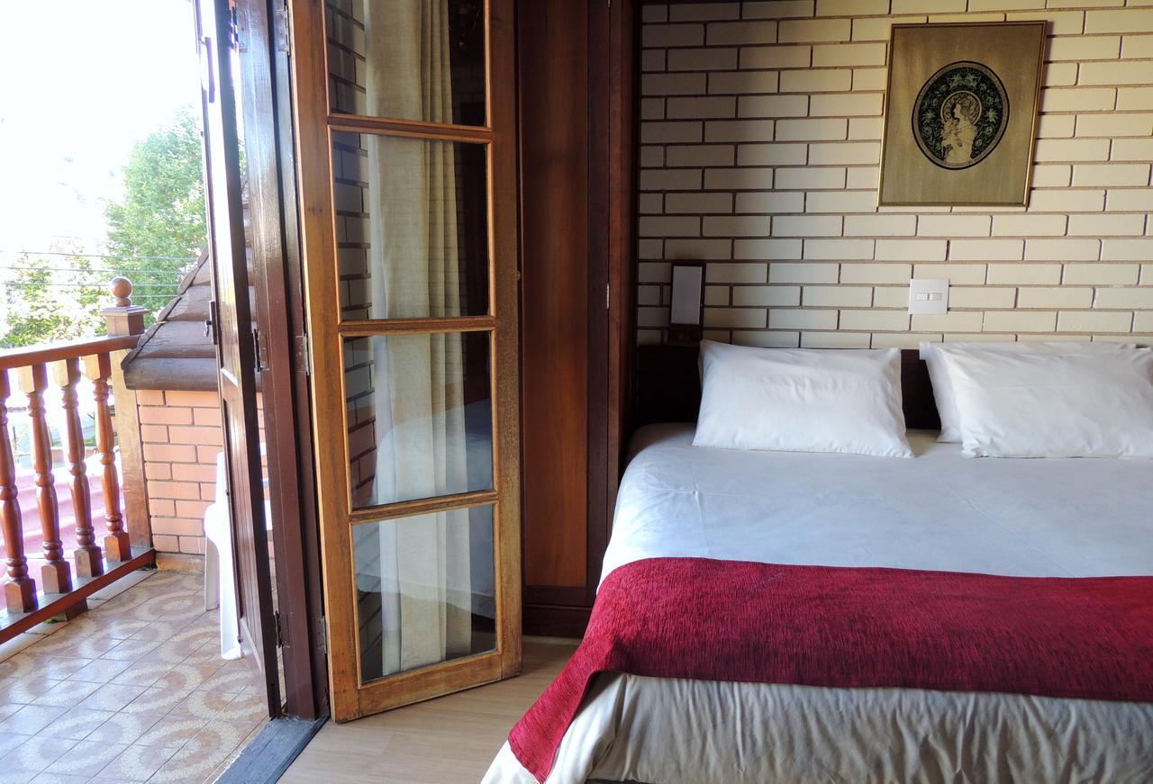 Hotel Monte Carlo Campos do Jordao Bagian luar foto