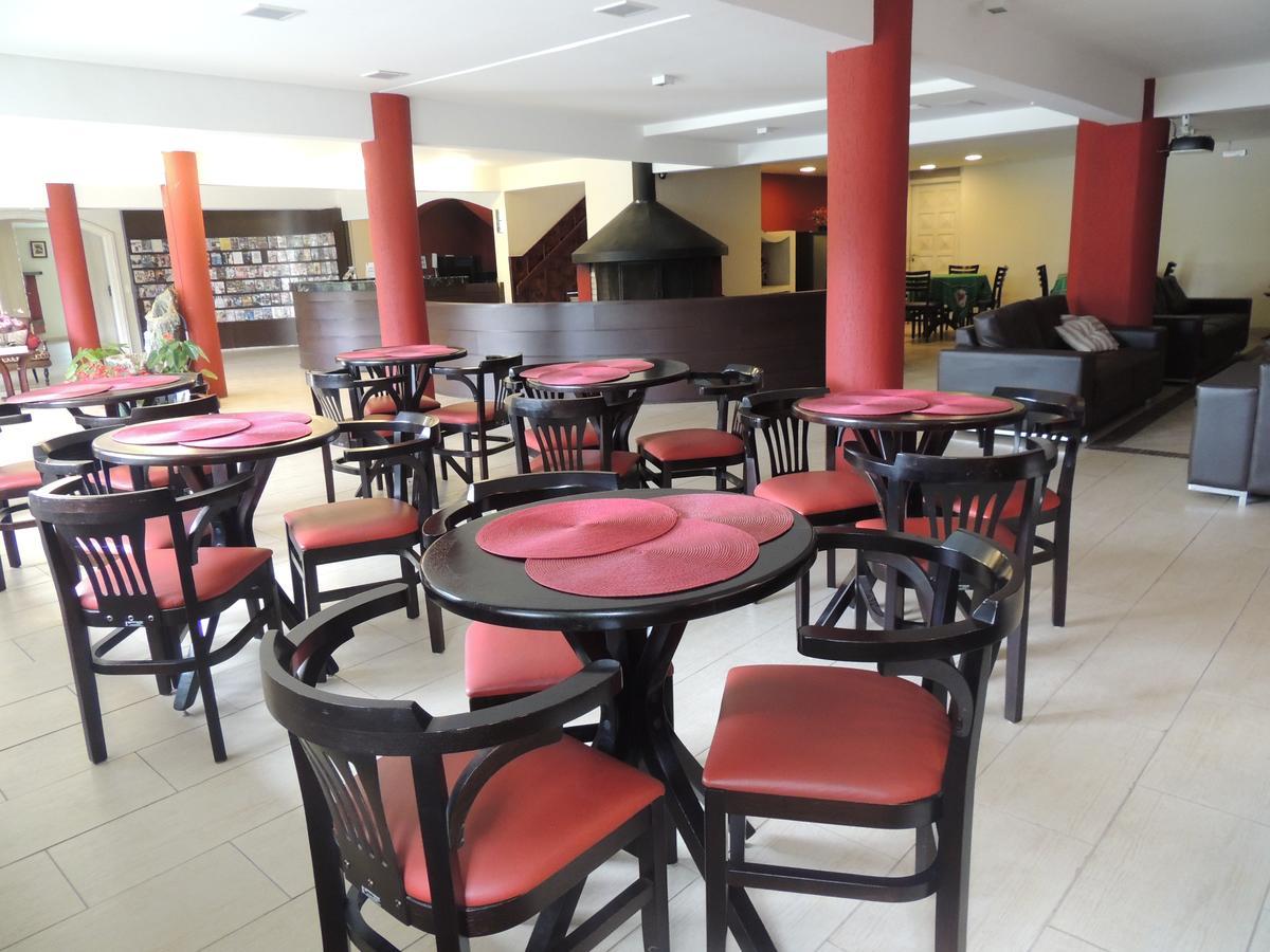 Hotel Monte Carlo Campos do Jordao Bagian luar foto